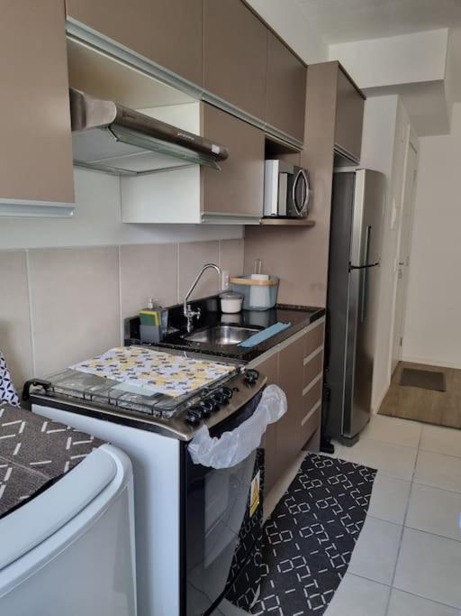 10min,ufrj,cefan,marianha,unisuam,aeroporto Apartamento